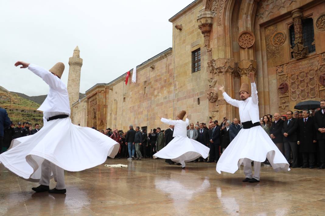 800 Yaşındaki Başyapıt Görenleri Büyüleyecek "Anadolu'nun El Hamra Sarayı" 1